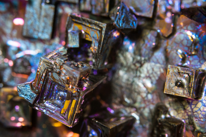 bismuth alloy closeup